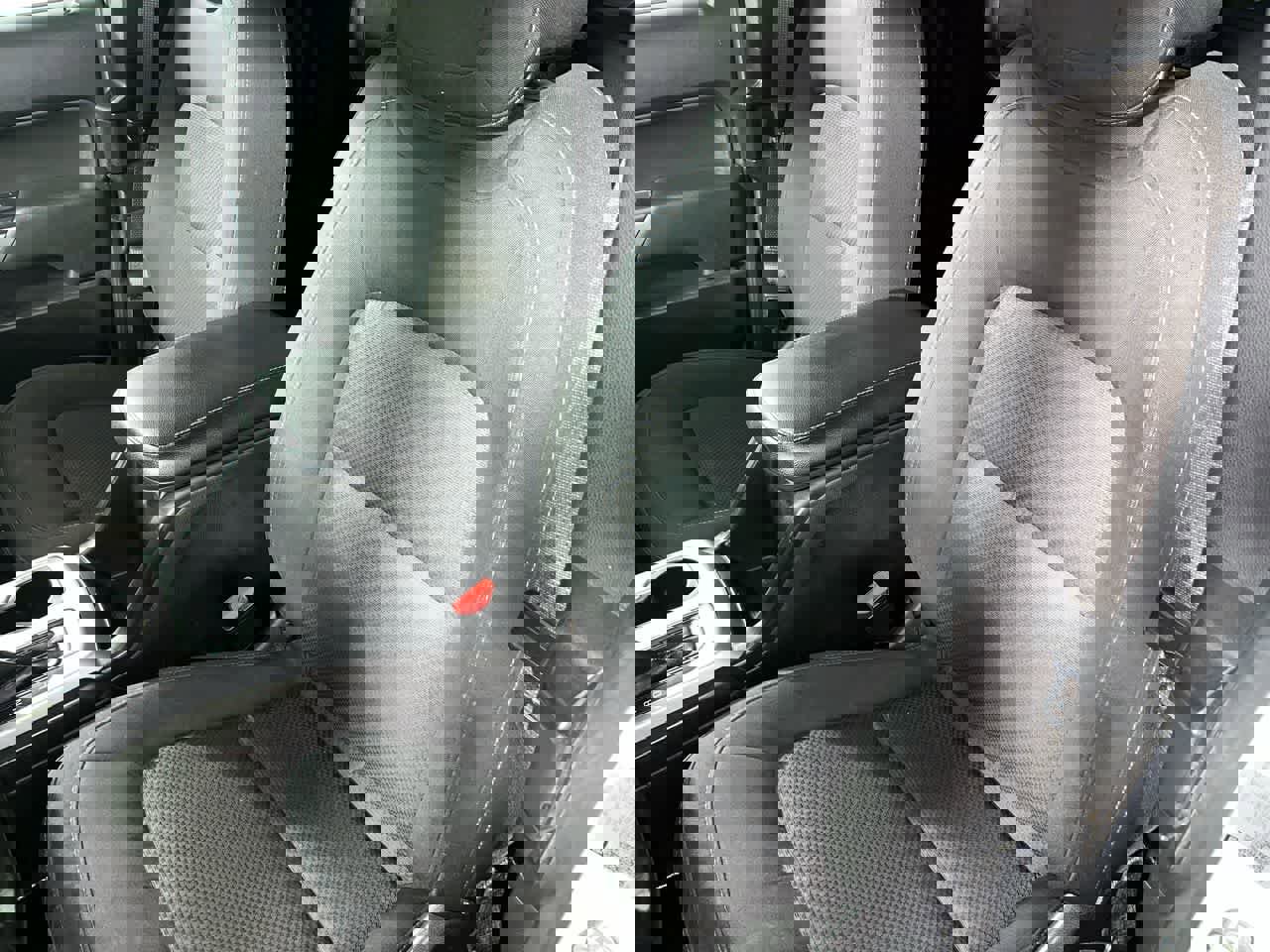 Used 2022 Chevrolet Colorado LT w/ Fleet Safety Package image 14