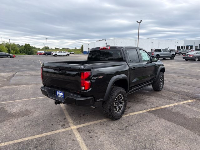 New 2026 Chevrolet Colorado ZR2 w/ Technology Package AWD/4WD image 7