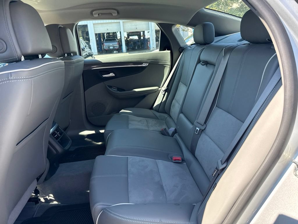Used 2014 Chevrolet Impala LT w/ Premium Seating Package FWD image 8