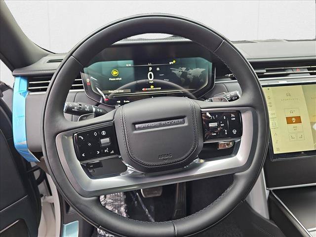 New 2025 Land Rover Range Rover SV AWD/4WD image 18