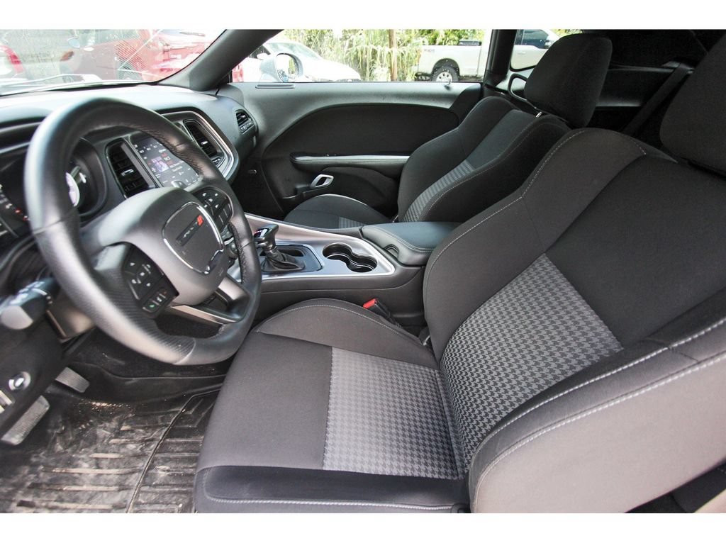 Used 2021 Dodge Challenger R/T Scat Pack RWD image 11