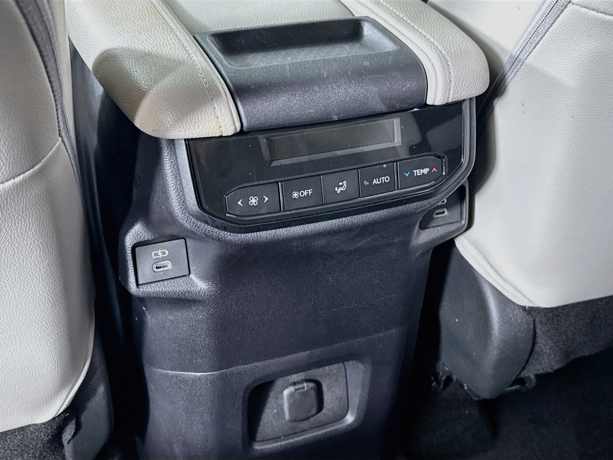 Certified 2024 Toyota Grand Highlander AWD image 20
