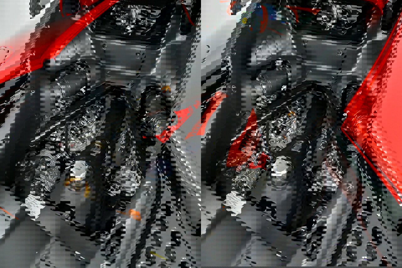 Used 2023 Ferrari SF90 Stradale image 16