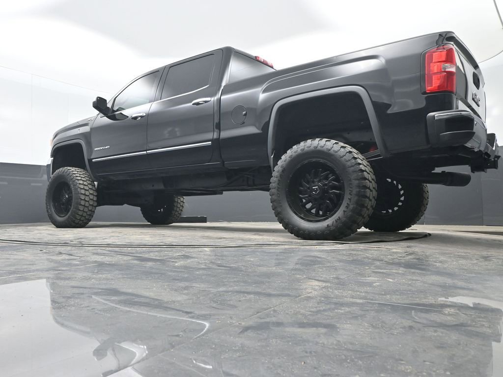 Used 2015 GMC Sierra 2500 SLT w/ Duramax Plus Package image 37