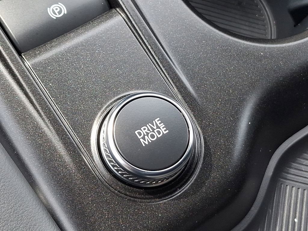 Certified 2025 Ford Explorer Active w/ Active Comfort Package image 25