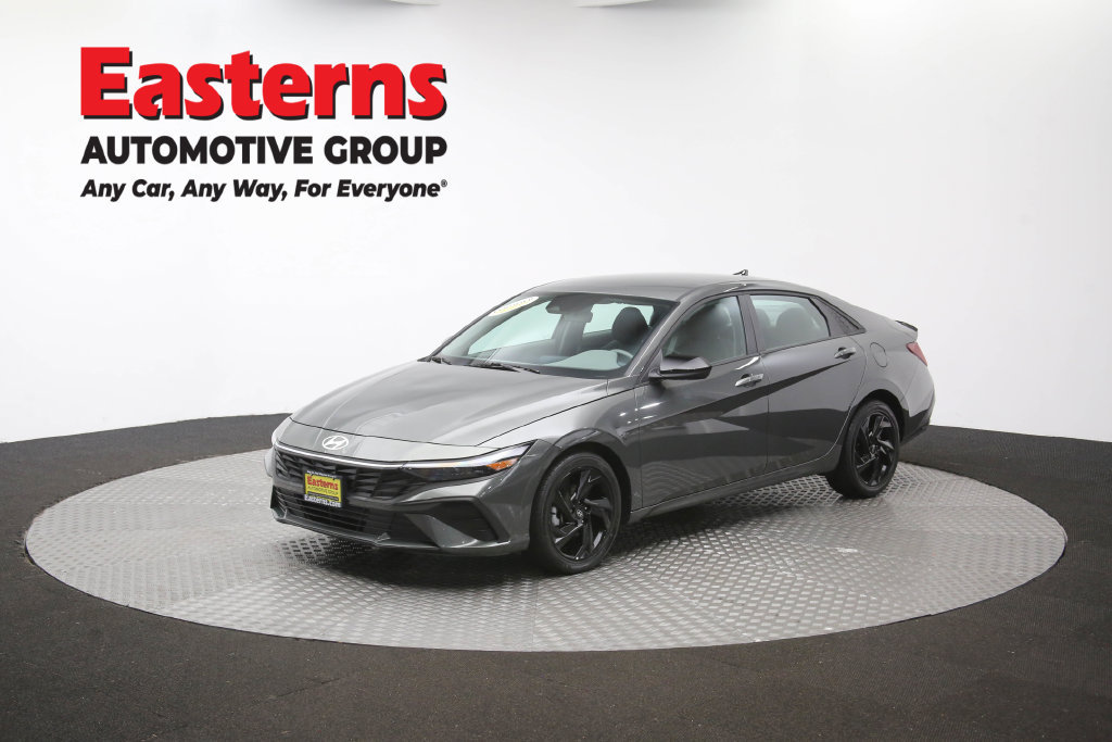 Used 2026 Hyundai Elantra Sport FWD image 57