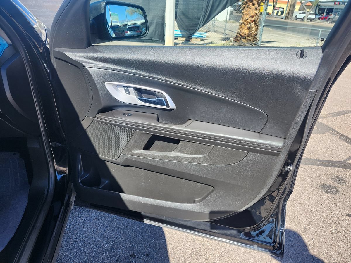 Used 2015 Chevrolet Equinox LS FWD image 18