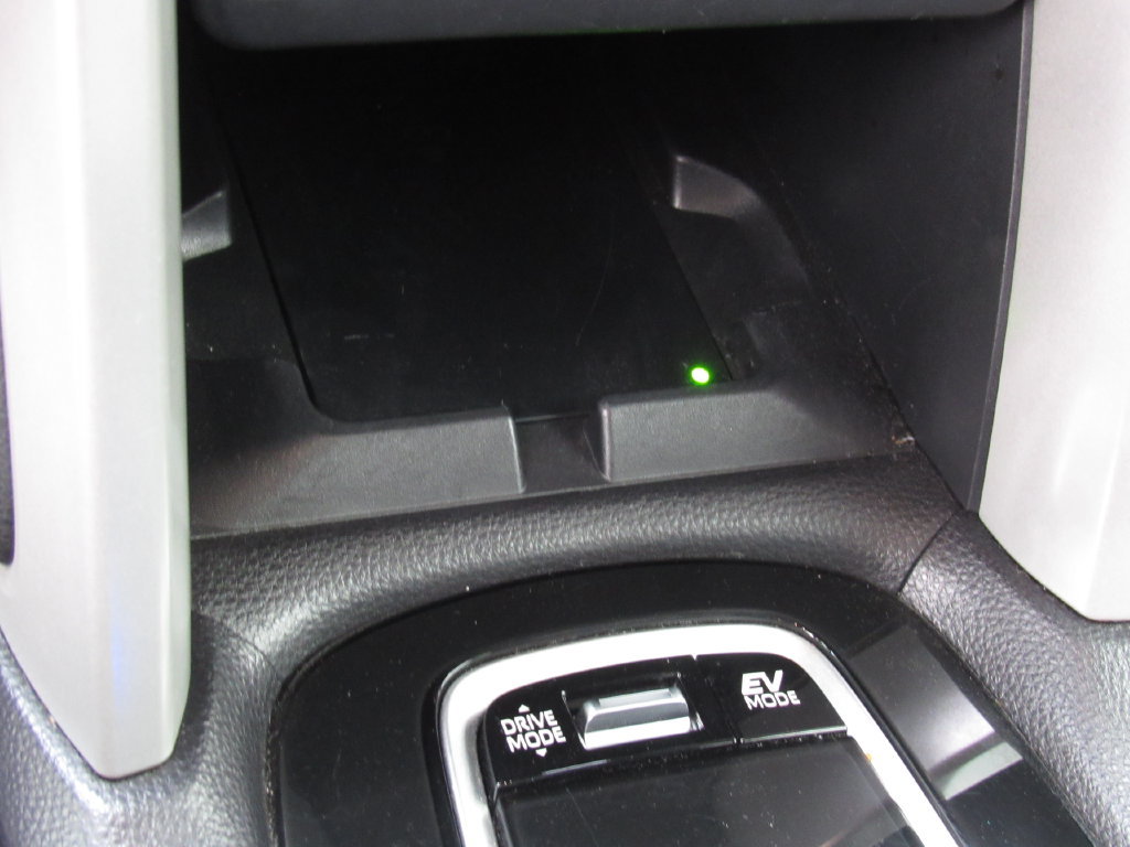 Certified 2025 Toyota Corolla Cross AWD Hybrid w/ Moonroof Package image 28