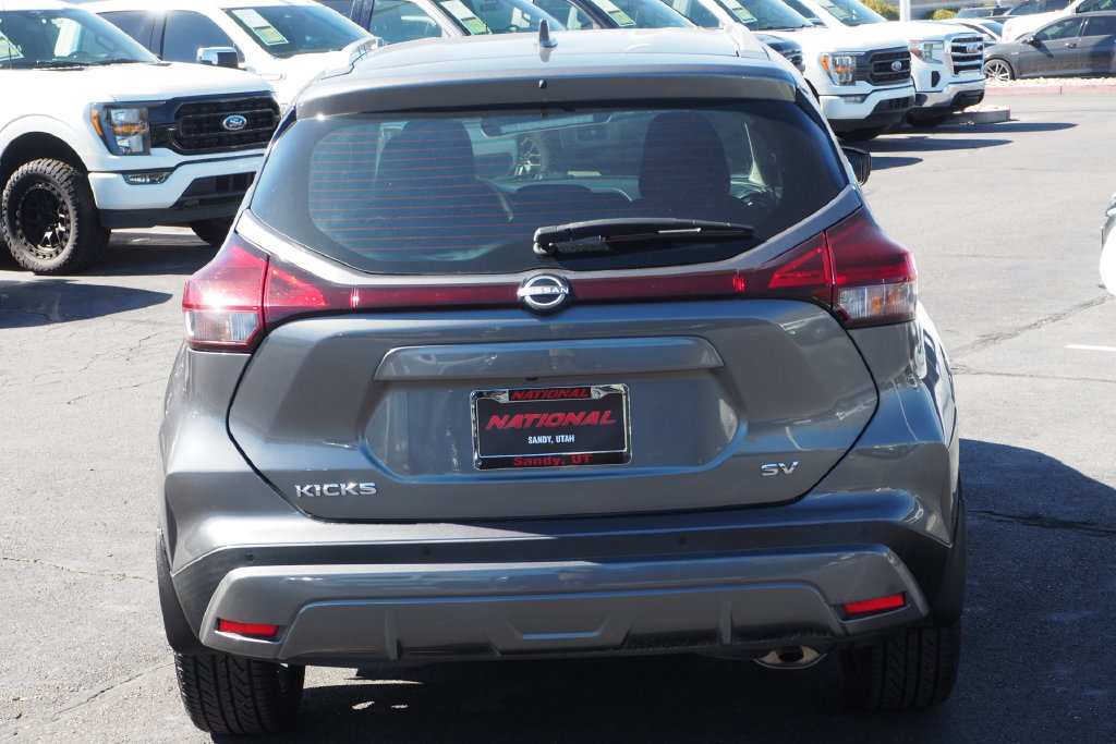 Used 2023 Nissan Kicks SV FWD image 6