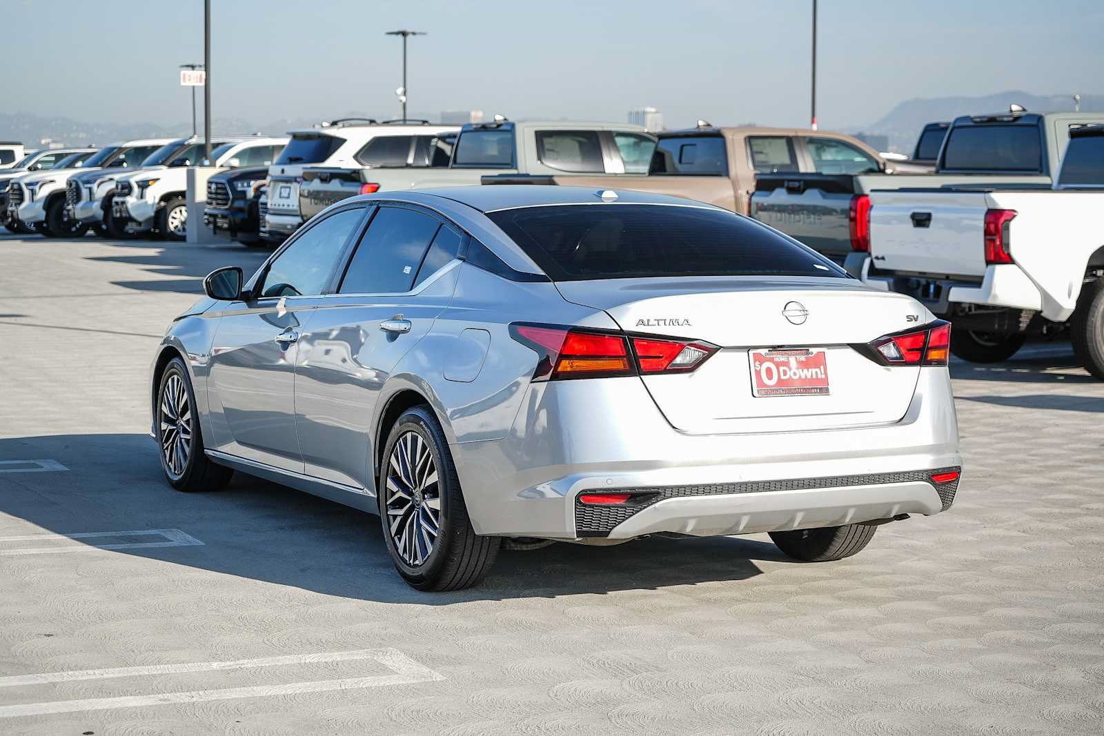 Used 2023 Nissan Altima 2.5 SV FWD image 8
