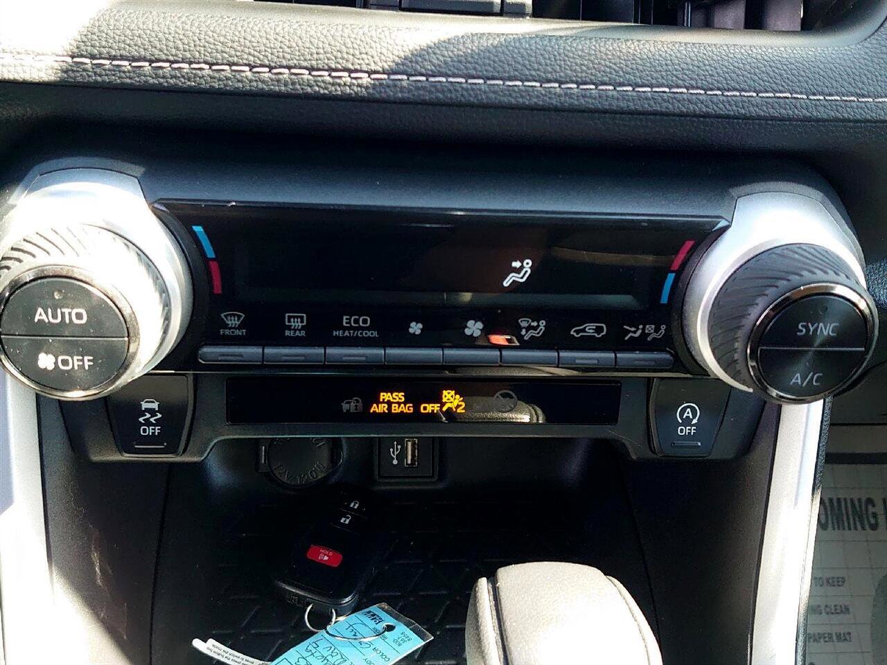 Used 2023 Toyota RAV4 XLE image 22