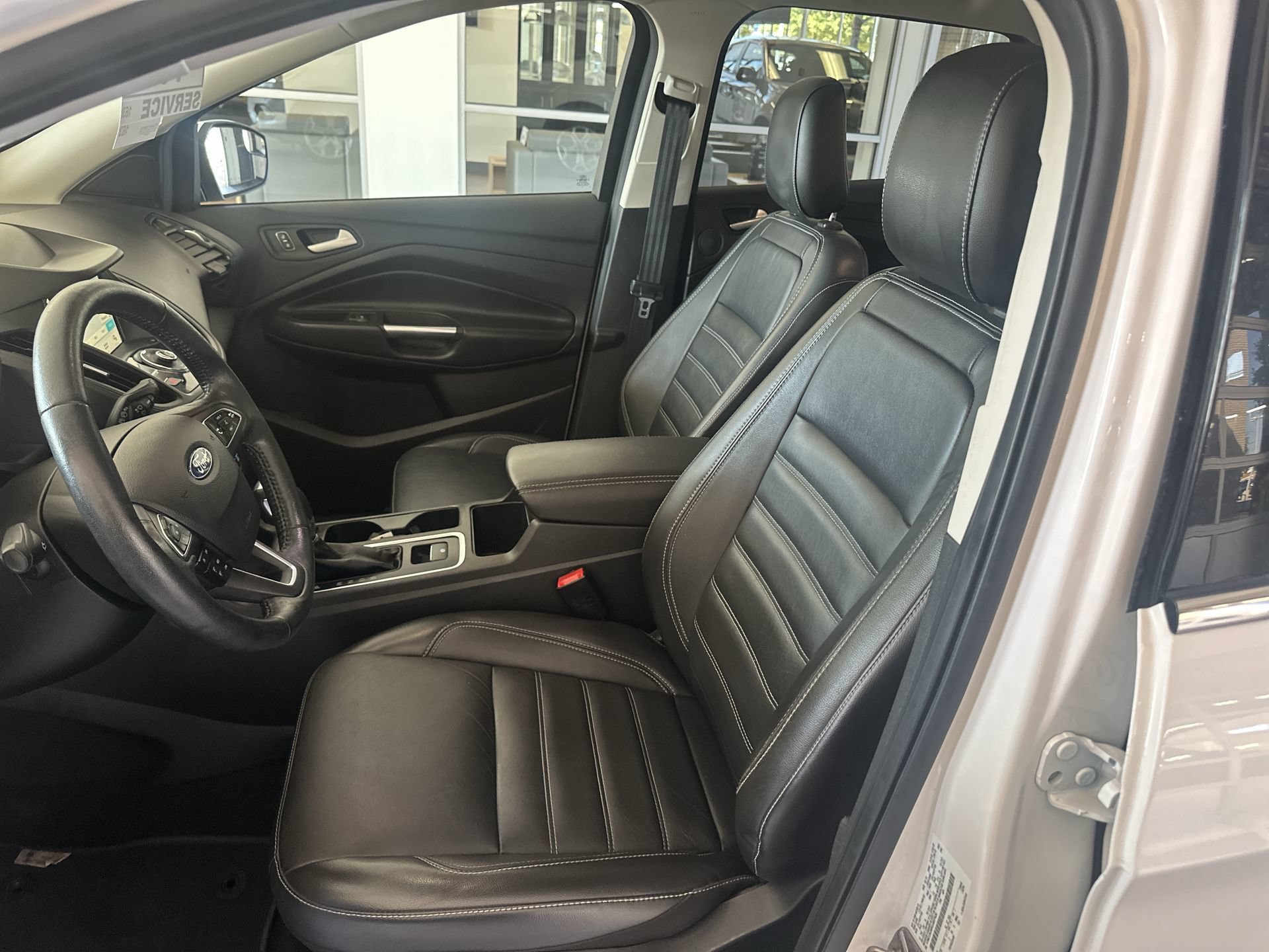 Used 2019 Ford Escape Titanium FWD image 14