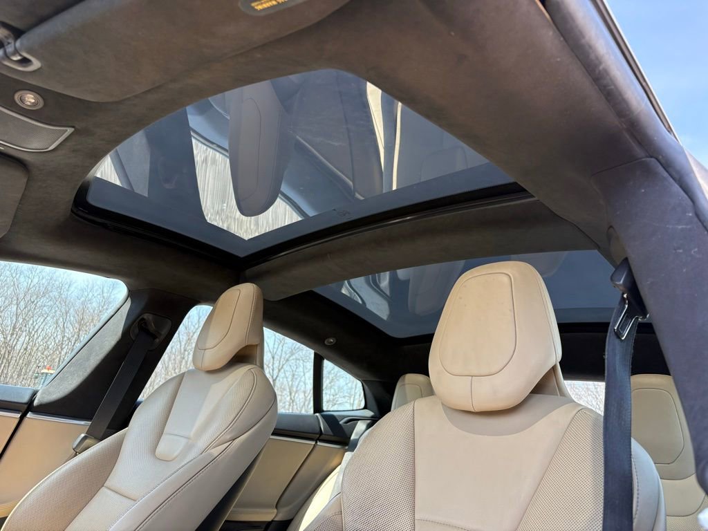 Used 2017 Tesla Model S 60D AWD/4WD image 11