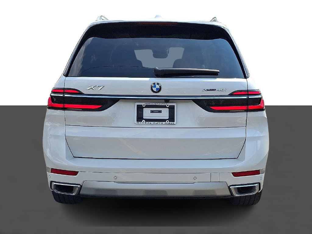 Used 2025 BMW X7 xDrive40i w/ Premium Package AWD/4WD image 6