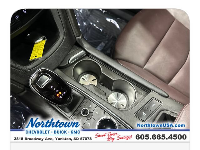 Used 2024 Cadillac XT6 Premium Luxury w/ Technology Package AWD/4WD image 25