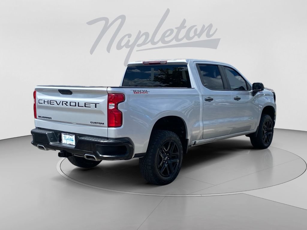 Used 2021 Chevrolet Silverado 1500 Custom Trail Boss w/ Safety Confidence Package AWD/4WD image 6