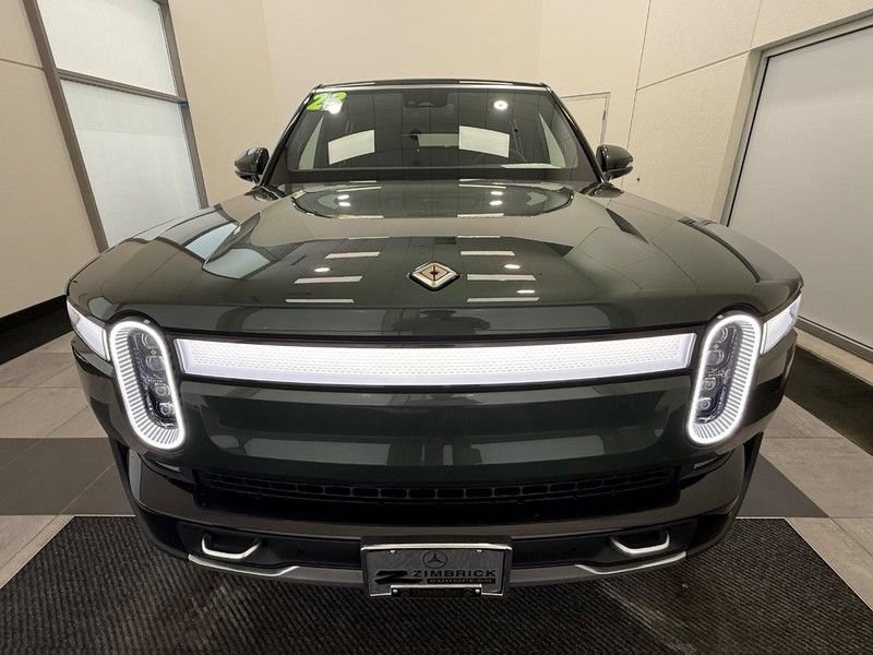Used 2023 Rivian R1S Adventure AWD/4WD image 7