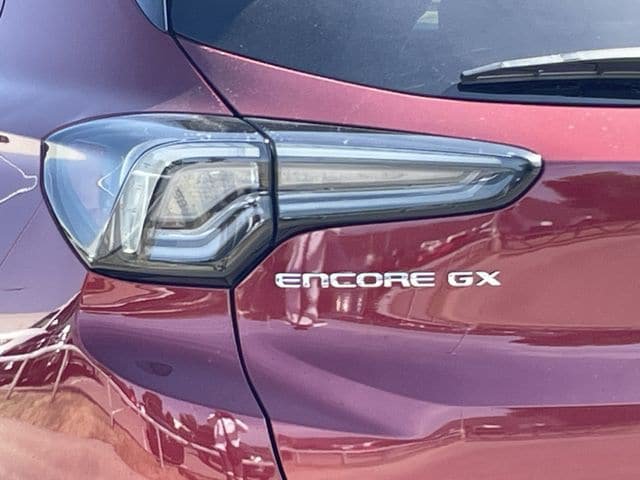 Used 2024 Buick Encore GX Avenir w/ Avenir Convenience Package FWD image 6