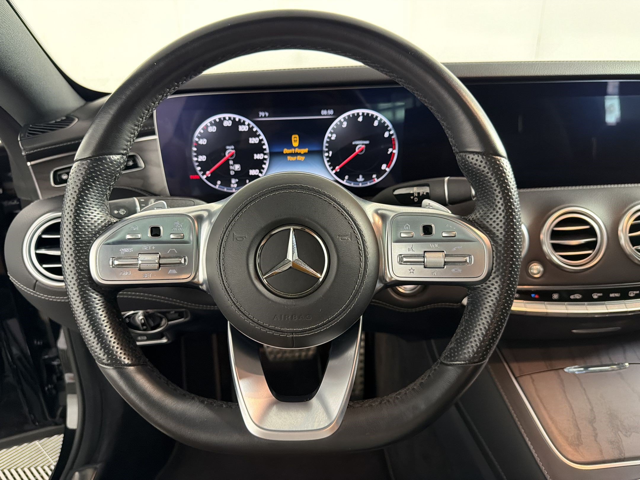 Certified 2018 Mercedes-Benz S 560 4MATIC Coupe image 11