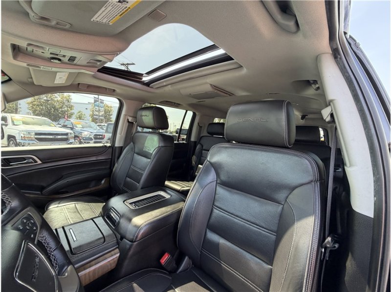 Used 2018 GMC Yukon XL Denali w/ Denali Ultimate Package image 20