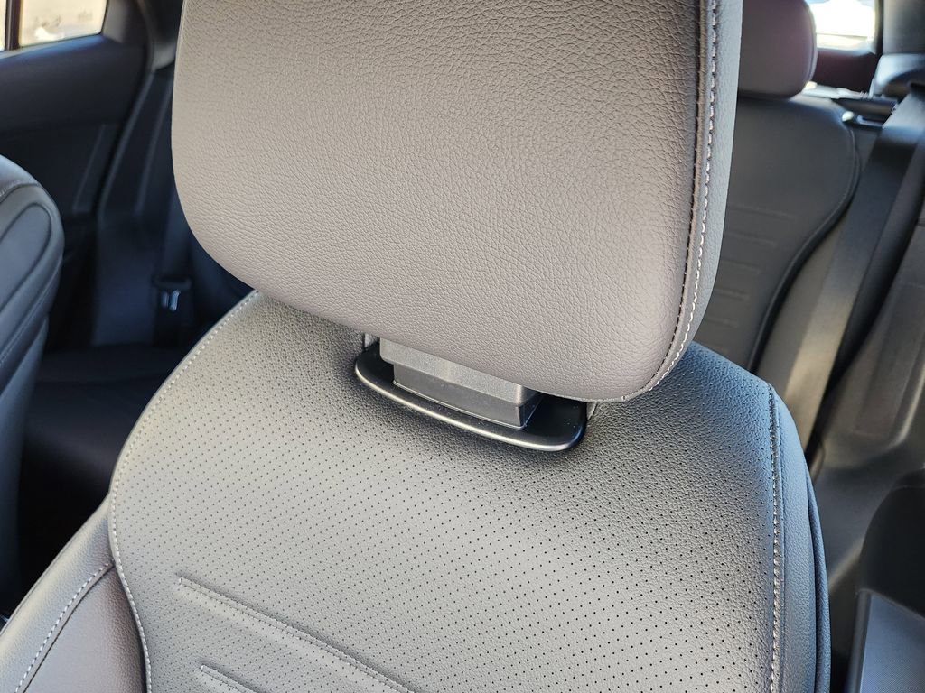 New 2026 Mercedes-Benz GLC 300 4MATIC image 14