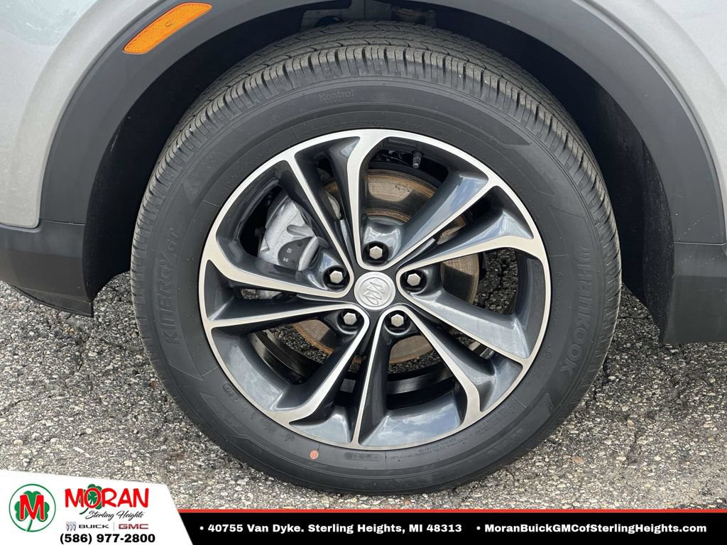 Certified 2023 Buick Encore GX Select AWD/4WD image 9