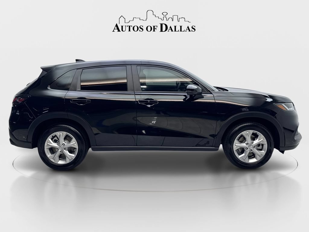 Used 2025 Honda HR-V LX image 10