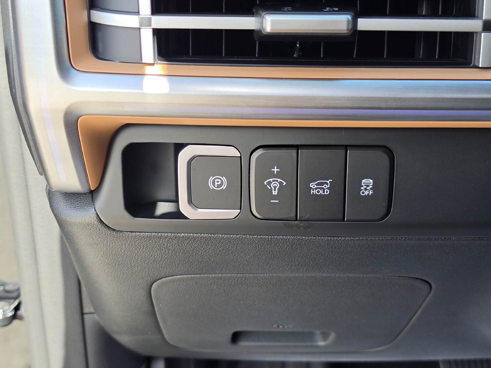 New 2027 Hyundai Santa Fe Limited FWD image 33