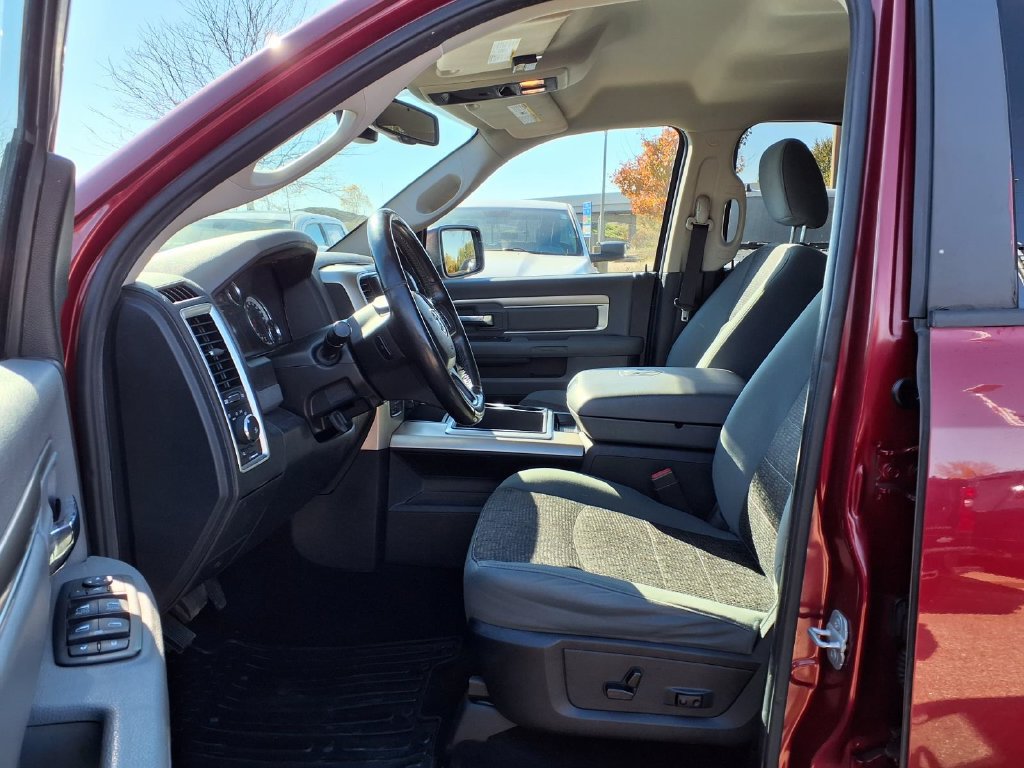 Used 2014 RAM 1500 Outdoorsman AWD/4WD image 14
