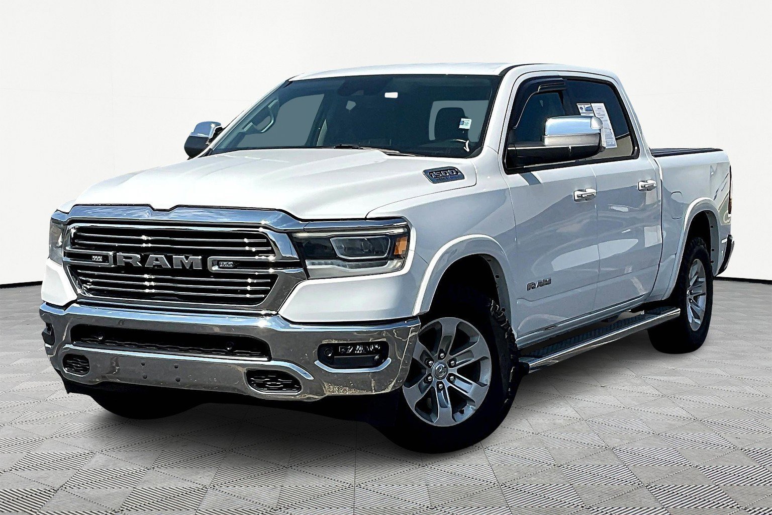 Used 2022 RAM 1500 Laramie image 2