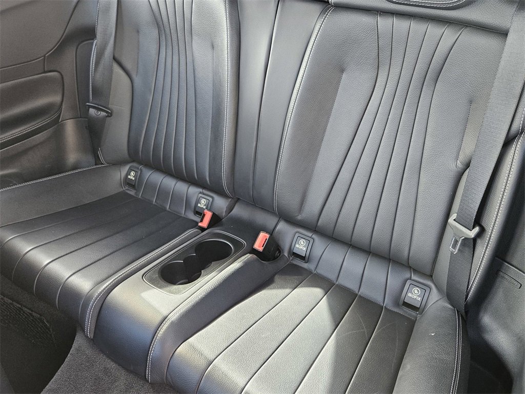 Used 2019 Mercedes-Benz E 450 4MATIC Cabriolet image 32