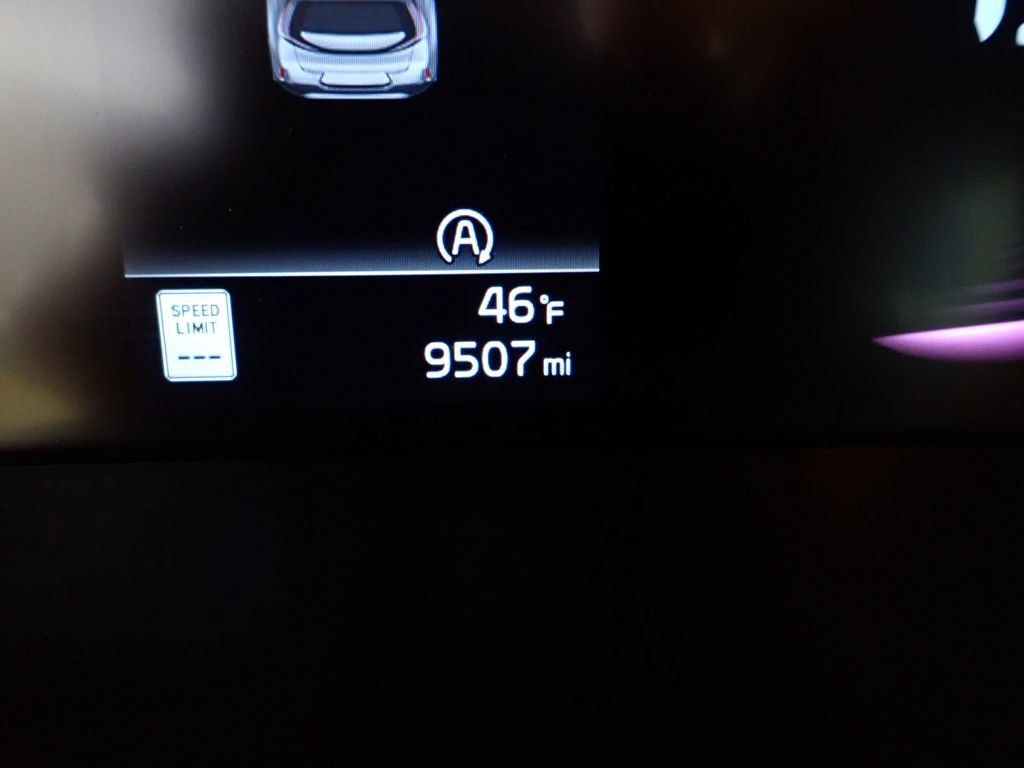 Used 2025 Kia Soul LX image 20