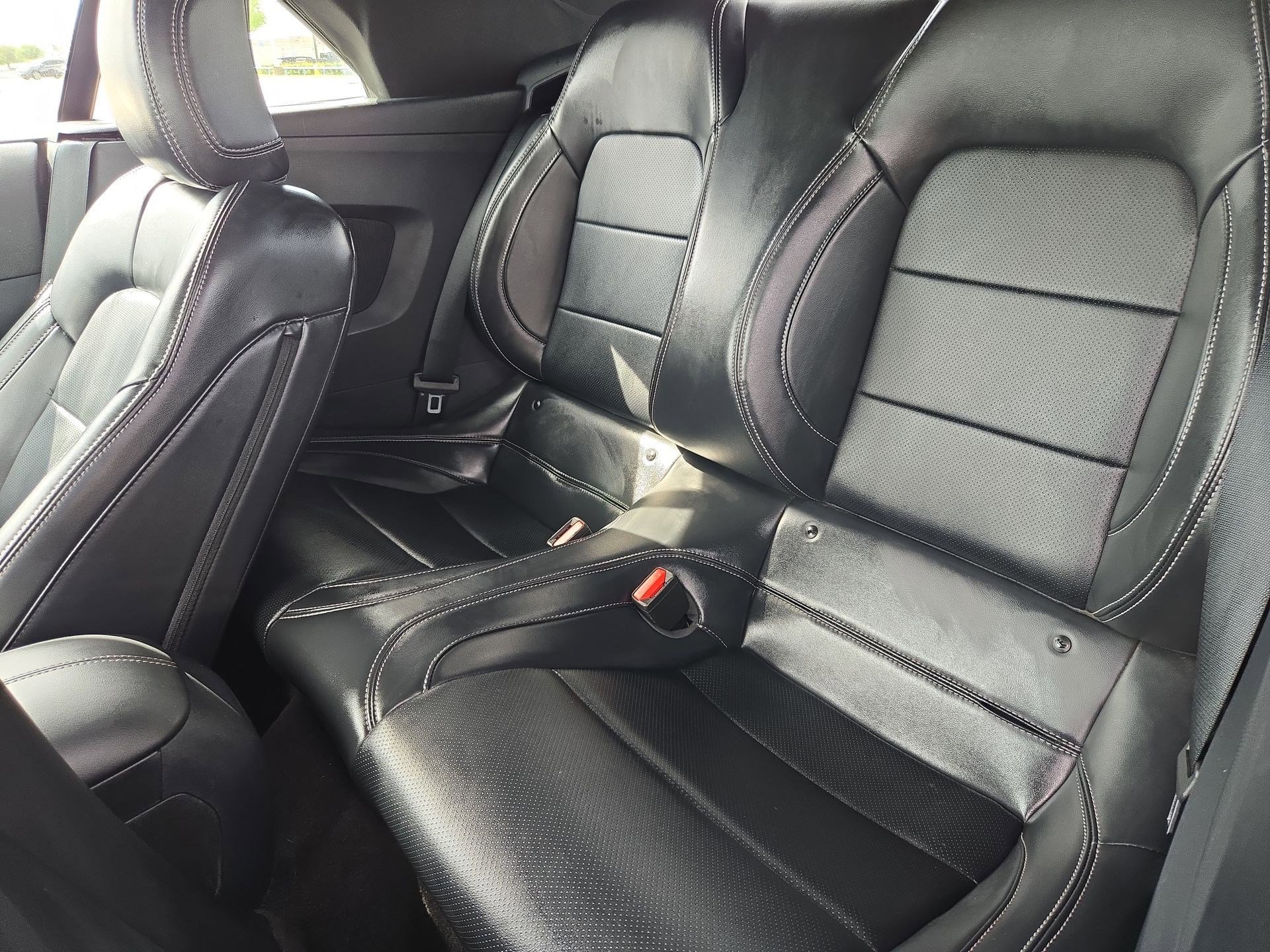 Used 2024 Ford Mustang Premium RWD image 27