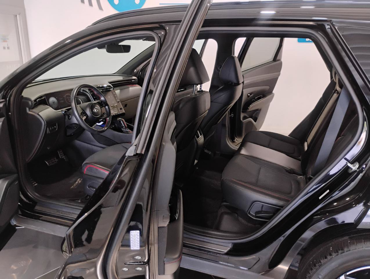 Used 2022 Hyundai Tucson N Line FWD image 35