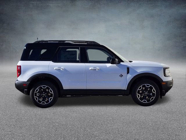 New 2025 Ford Bronco Sport Outer Banks image 8