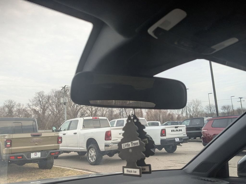 Used 2023 Honda CR-V Sport image 32