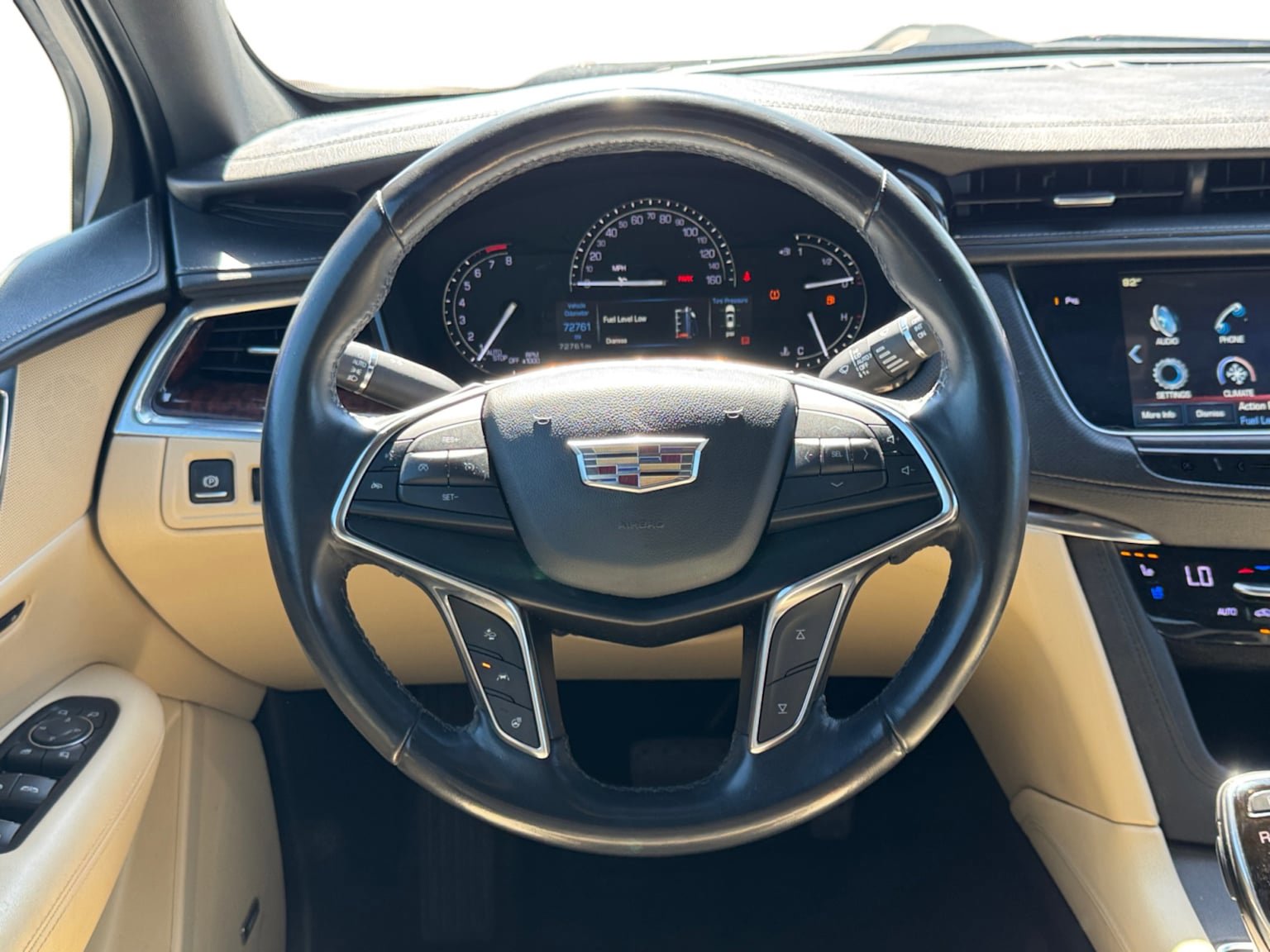 Used 2018 Cadillac XT5 Premium Luxury image 13