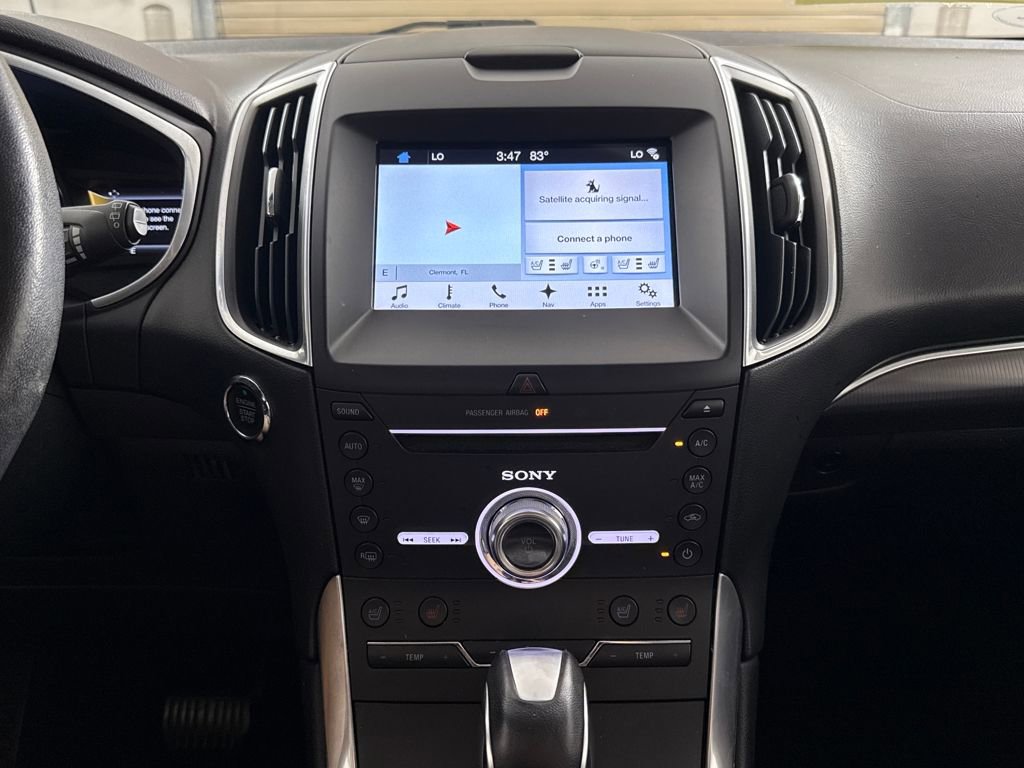 Used 2017 Ford Edge Titanium w/ Equipment Group 301A AWD/4WD image 18