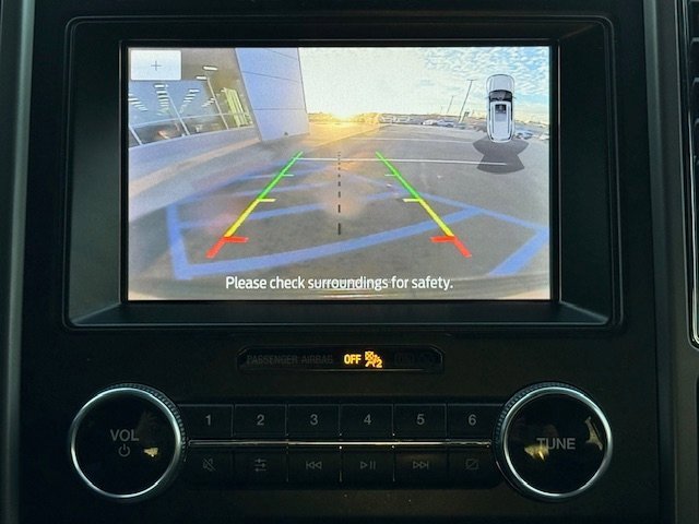 Certified 2021 Ford Expedition XLT image 15