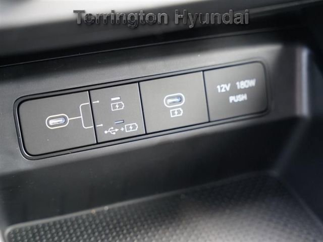 New 2025 Hyundai Santa Cruz SE image 16