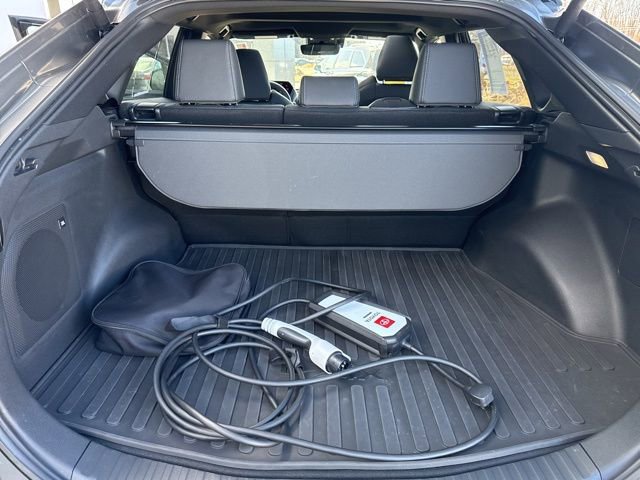 Used 2025 Toyota bZ4X AWD w/ Weather Package image 29