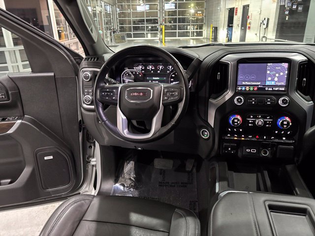 Used 2020 GMC Sierra 1500 SLT w/ SLT Premium Plus Package RWD image 27