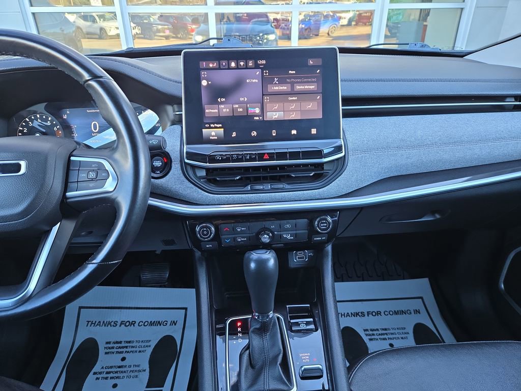 Used 2022 Jeep Compass Latitude image 22