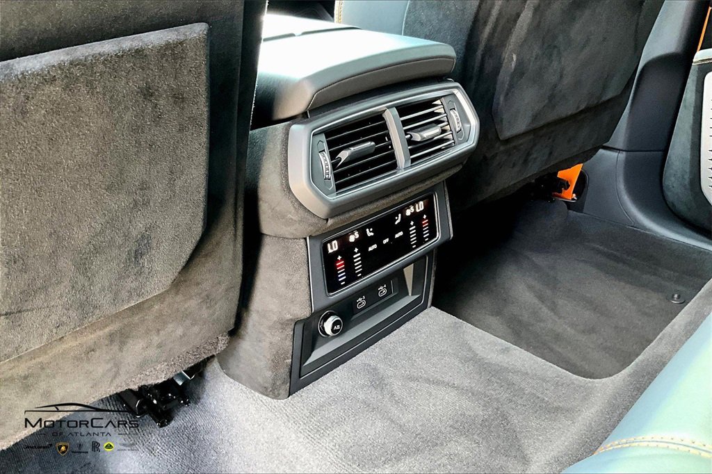 Used 2024 Lamborghini Urus Performante image 30