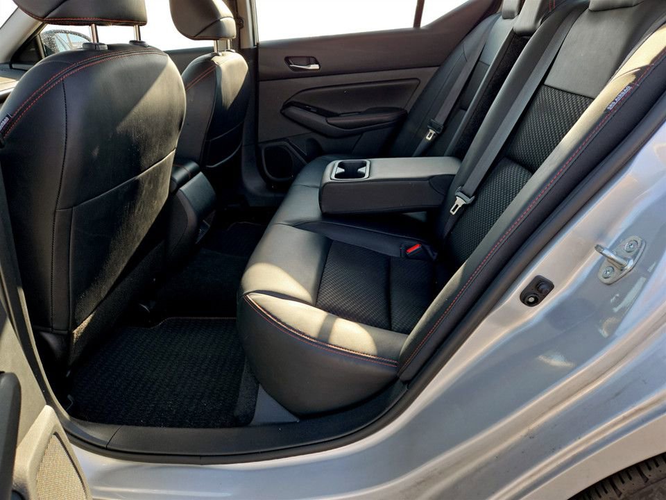 Used 2023 Nissan Altima 2.5 SR image 30