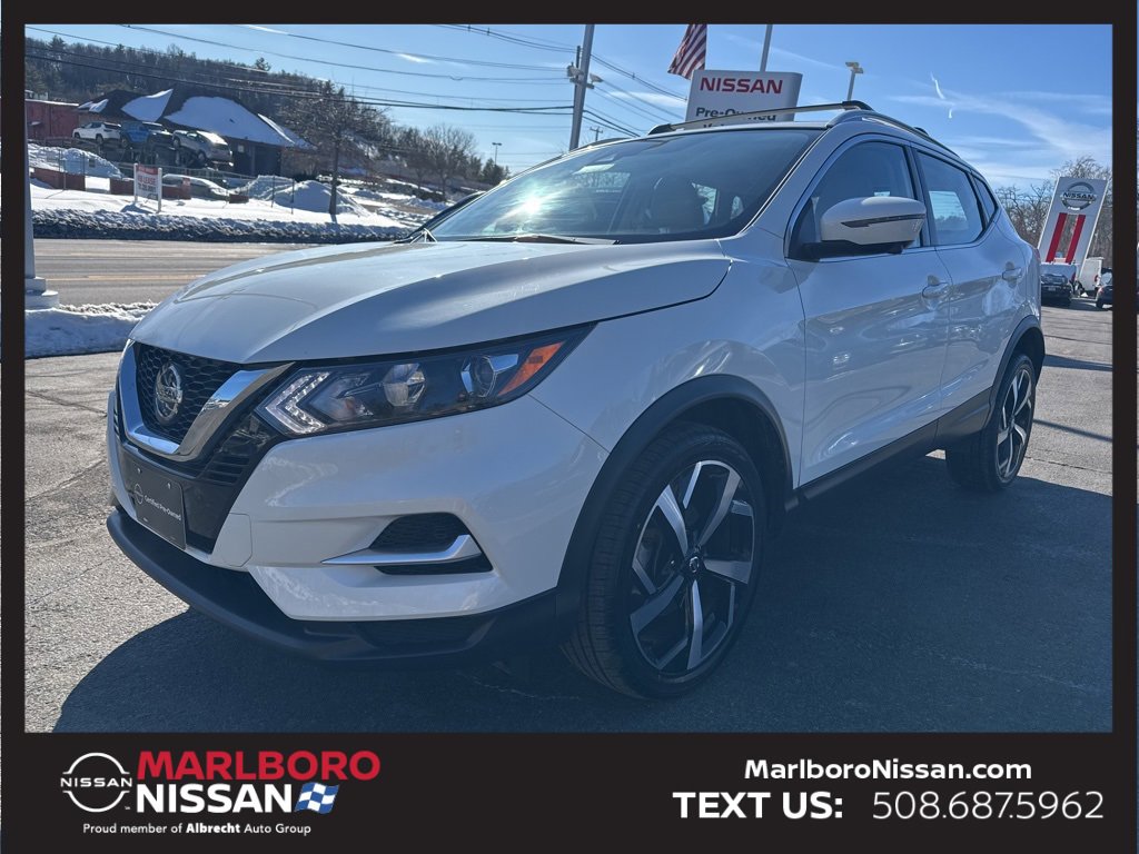 Used 2020 Nissan Rogue Sport SL image 3