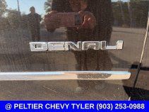 Used 2019 GMC Yukon XL Denali w/ Open Road Package AWD/4WD image 9