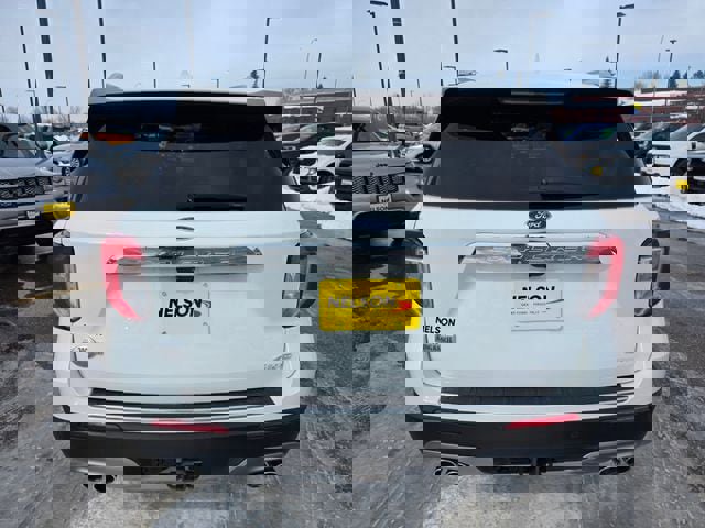 Used 2021 Ford Explorer King Ranch w/ Premium Technology Package image 10