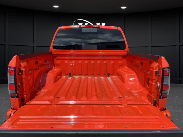 Certified 2025 Nissan Frontier PRO-4X AWD/4WD image 26