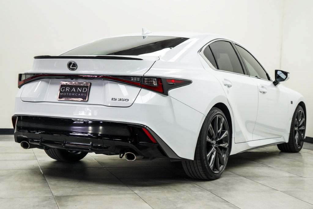 Used 2025 Lexus IS 350 F Sport w/ Accessory Package 2 RWD image 15